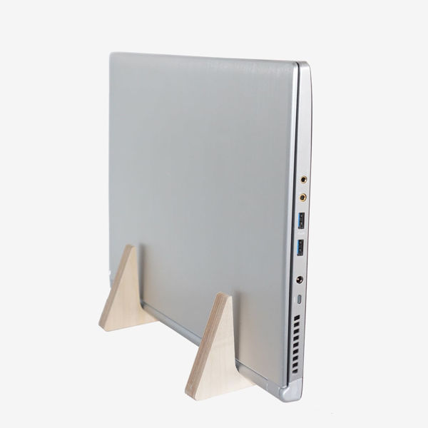 Triangle Ahşap Dikey Laptop Standı resmi